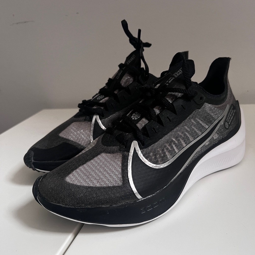 Nike WMNS Zoom Gravity
